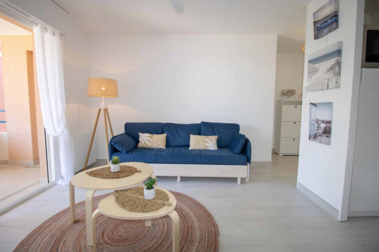 Bright Apt Of 32 M Renovated Near Town Fréjus Buitenkant foto